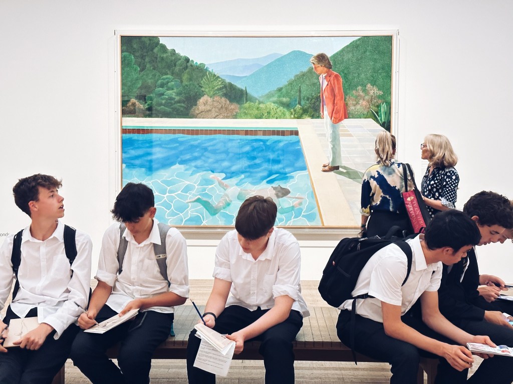 高雄美術館
