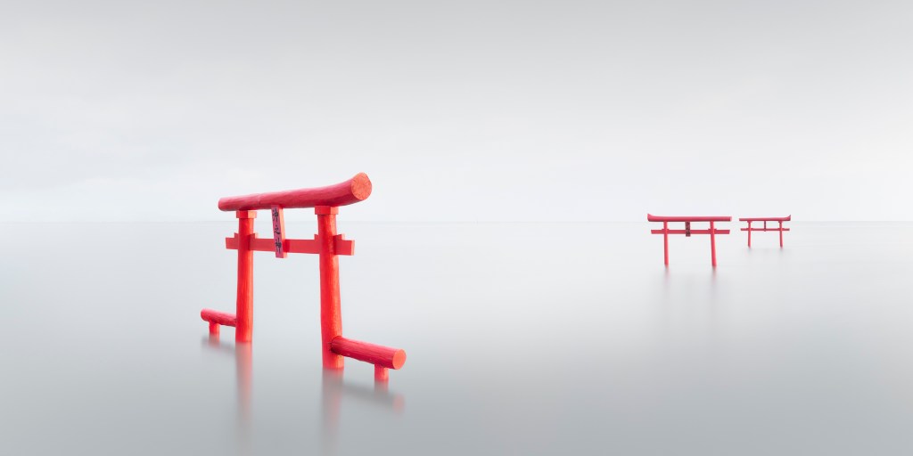 Ulana Switucha 鳥居