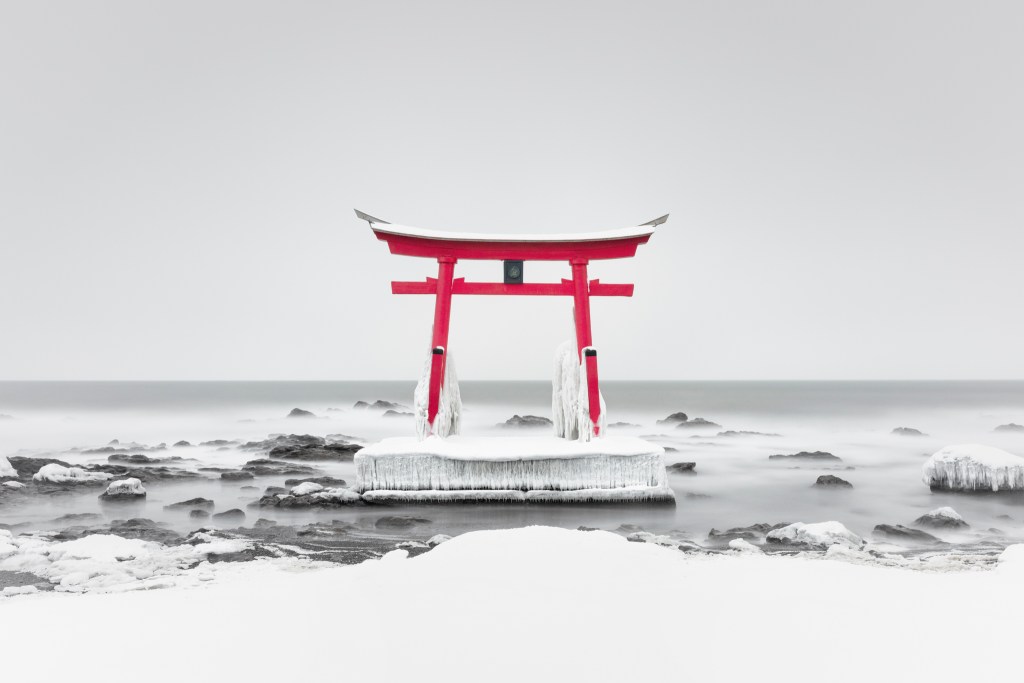 Ulana Switucha 鳥居