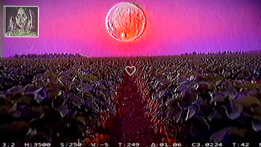 【專訪】Art Central策展人容穎怡:遊走新媒體與流行文化的模糊地帶 | 2026