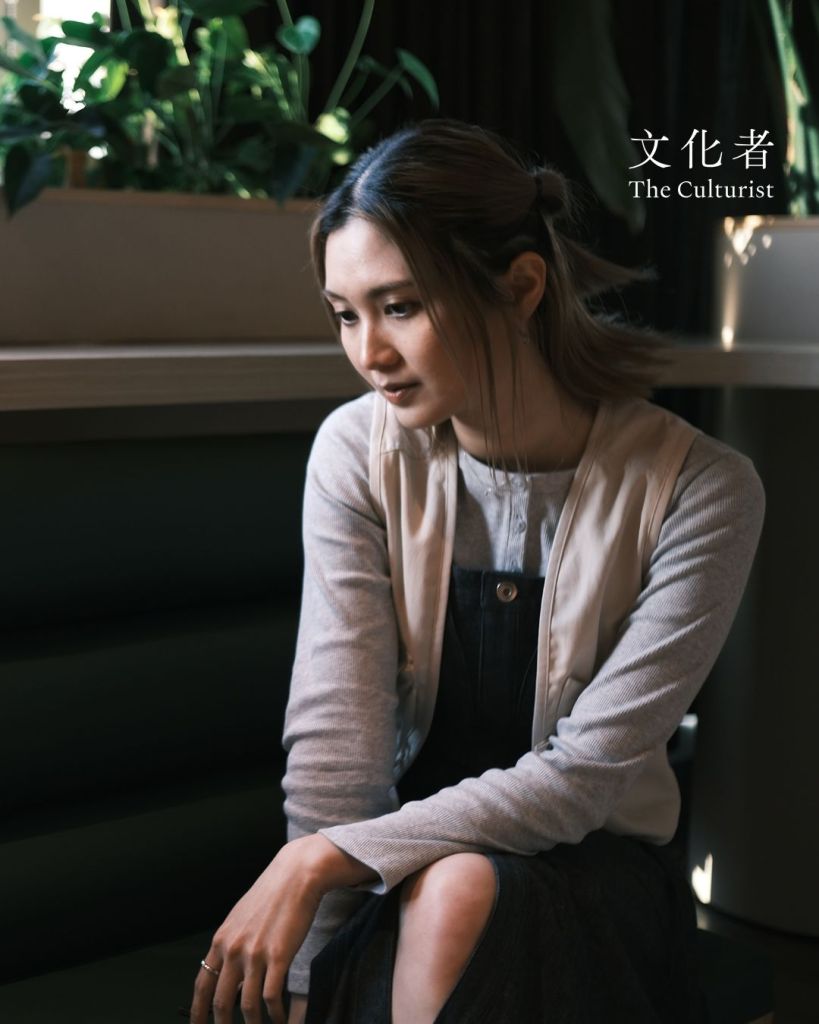 【專訪】「落葉飄」中學會勇敢：黃妍的「I人」吶喊！| 2026