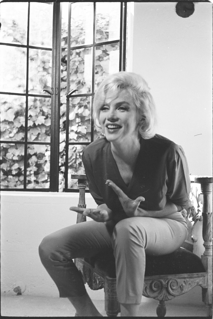 【展覽】金髮尤物的百年絕色 英國國家肖像館新展「Marilyn Monroe: A Portrait」| 2026