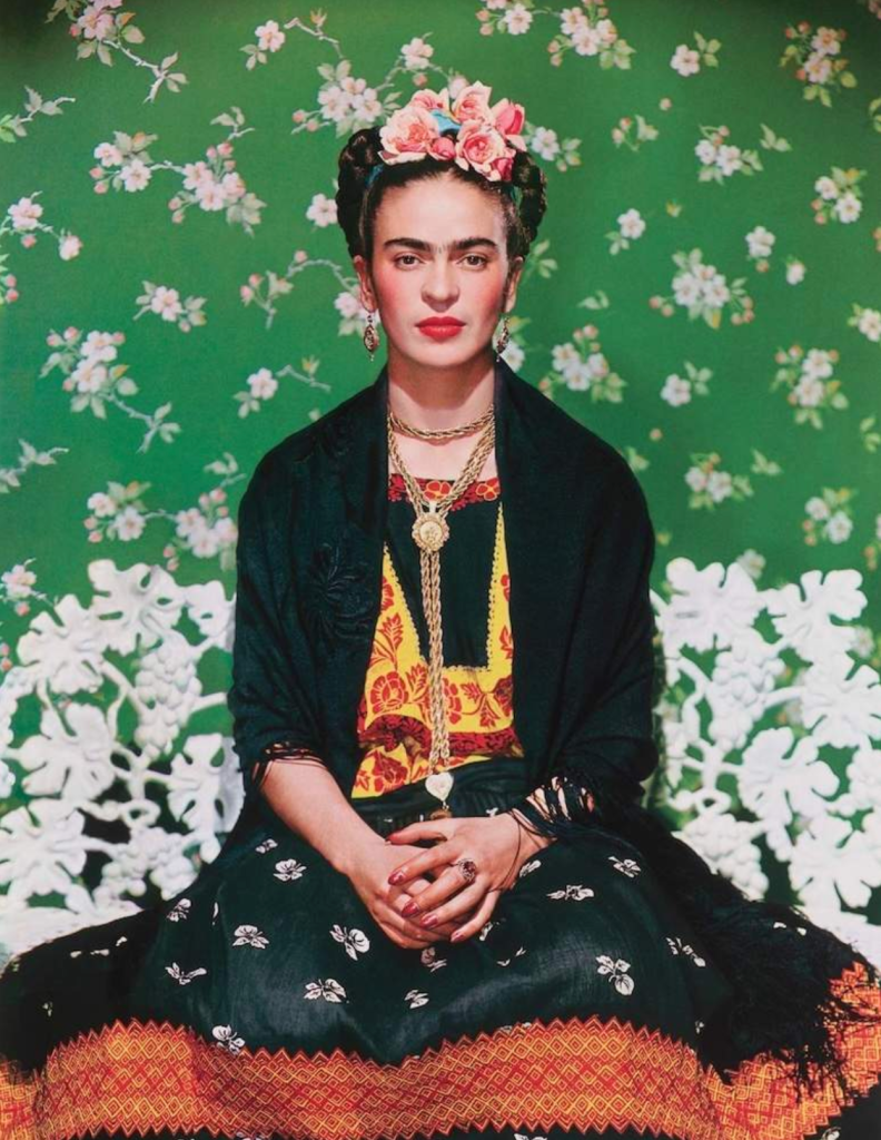 【展覽】從傷痛到偶像：《Frida: The Making of an Icon》 解構一代藝術傳奇的流量密碼 | 2026